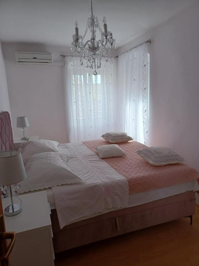 Apartment Vestibul Inn Split Extérieur photo