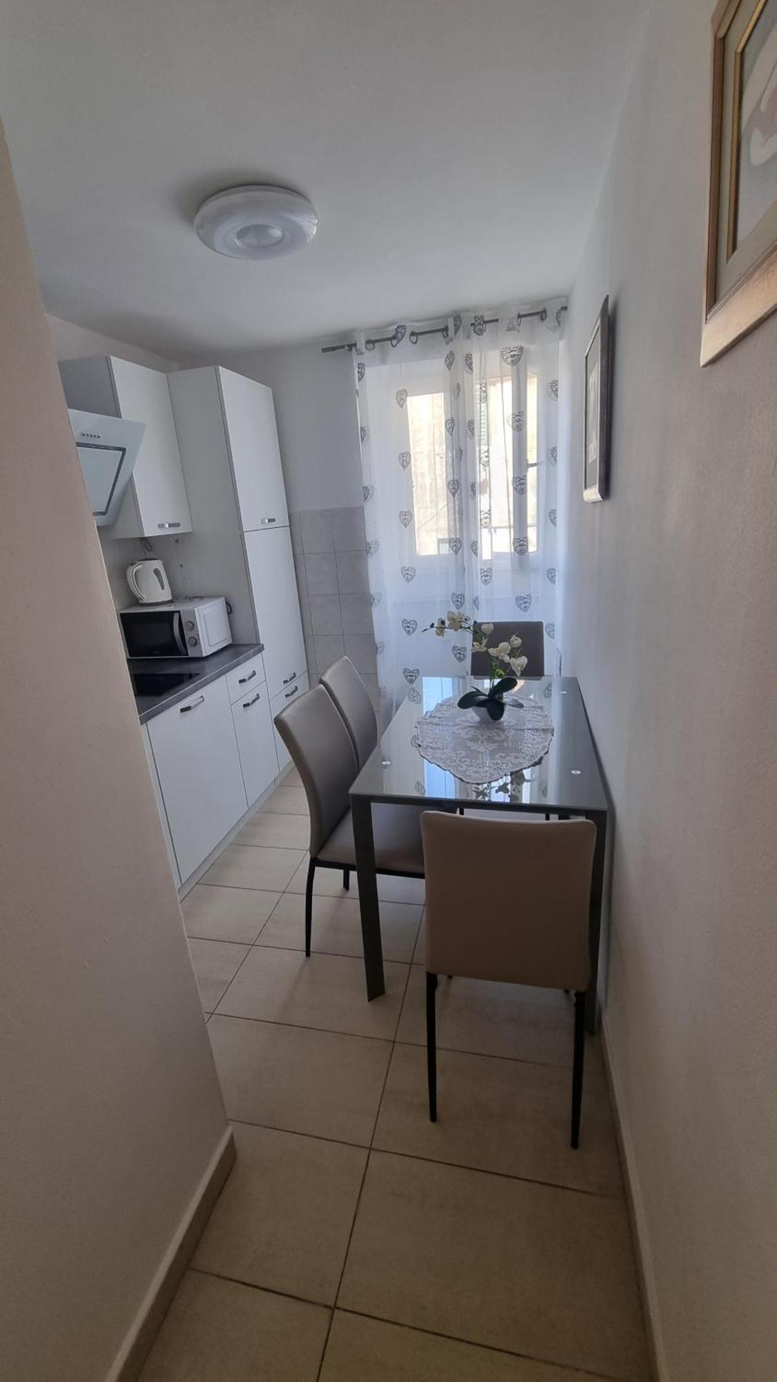 Apartment Vestibul Inn Split Extérieur photo